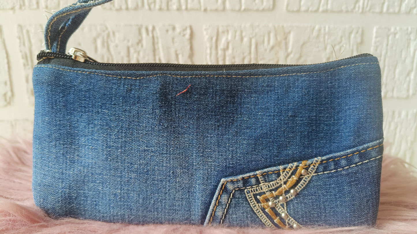 Upcycled Denim Pouch - A Stylish Eco-Friendly Accessory