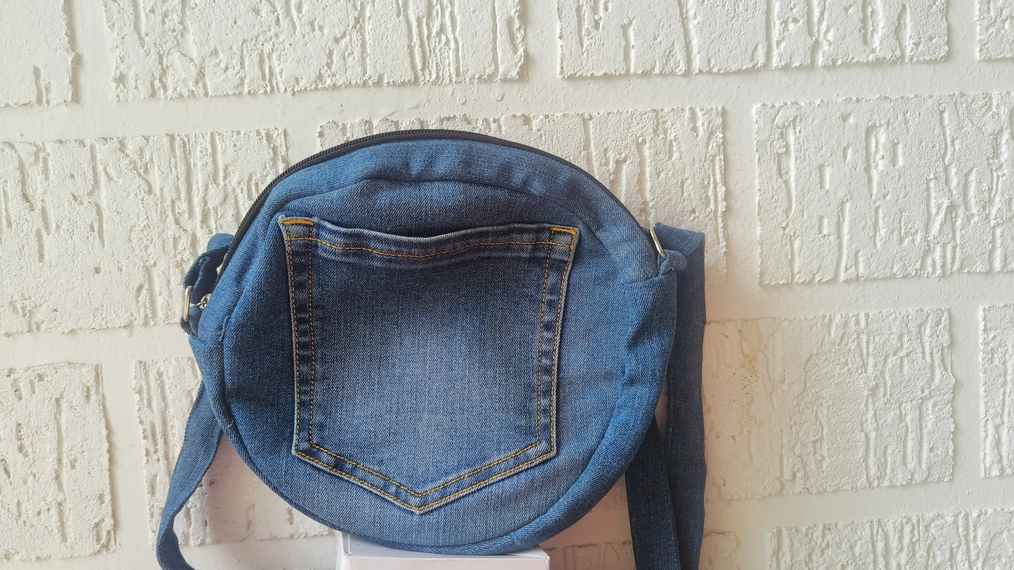 EcoSling Denim Shoulder Bag - Sustainable Style for the Everyday